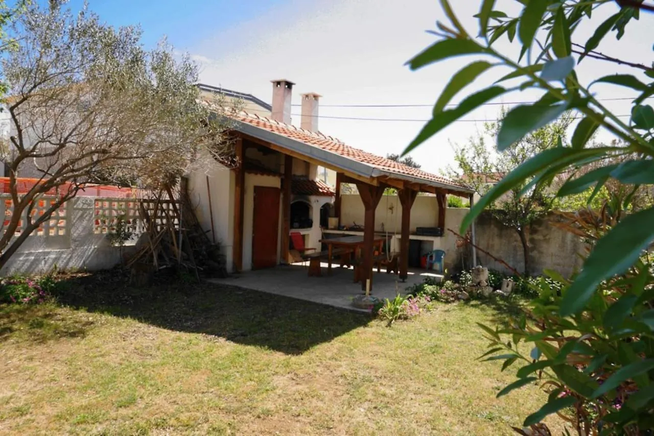 Apartment At Sandy Beach Zdrijac Nin 4 Croatia