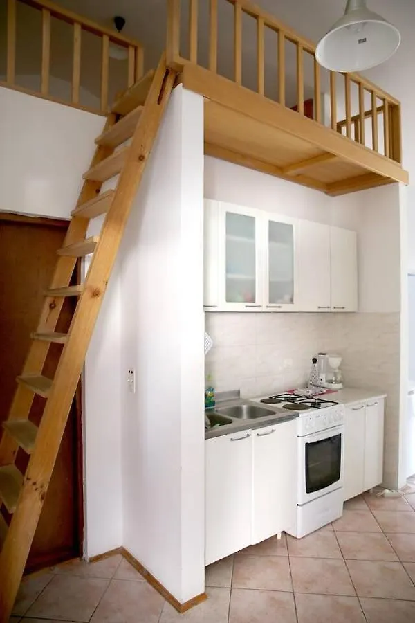 Apartment At Sandy Beach Zdrijac Nin 4 Κροατία
